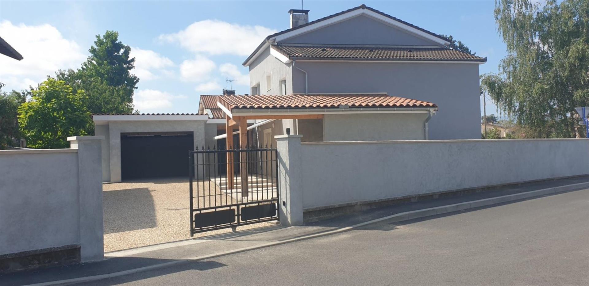 Maison à vendre, 122m², Saint-Gaudens