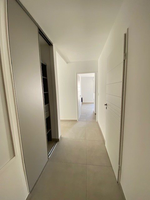 Appartement à vendre, 64m², Clarensac