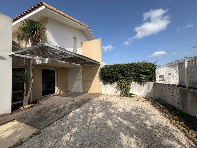 Maison à louer, 96m², Caveirac