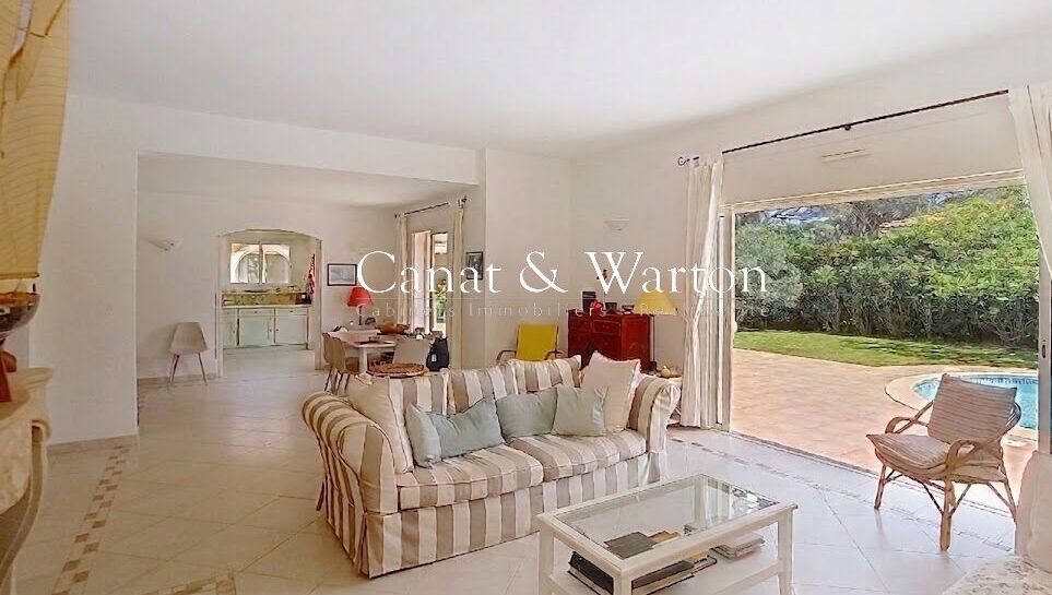 Maison à vendre, 200m², Saint-Raphaël