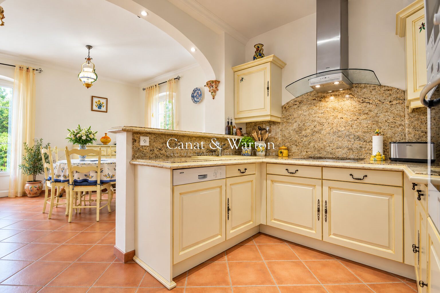 Maison à vendre, 150m², Saint-Raphaël