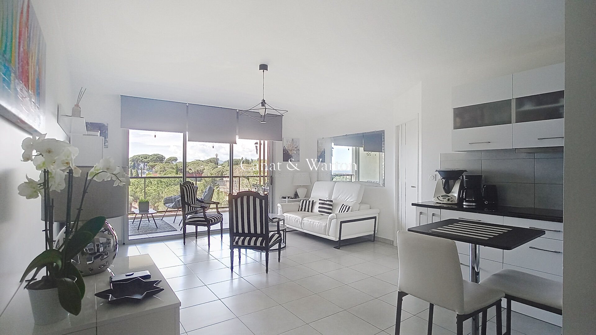 Appartement à vendre, 92m², Fréjus