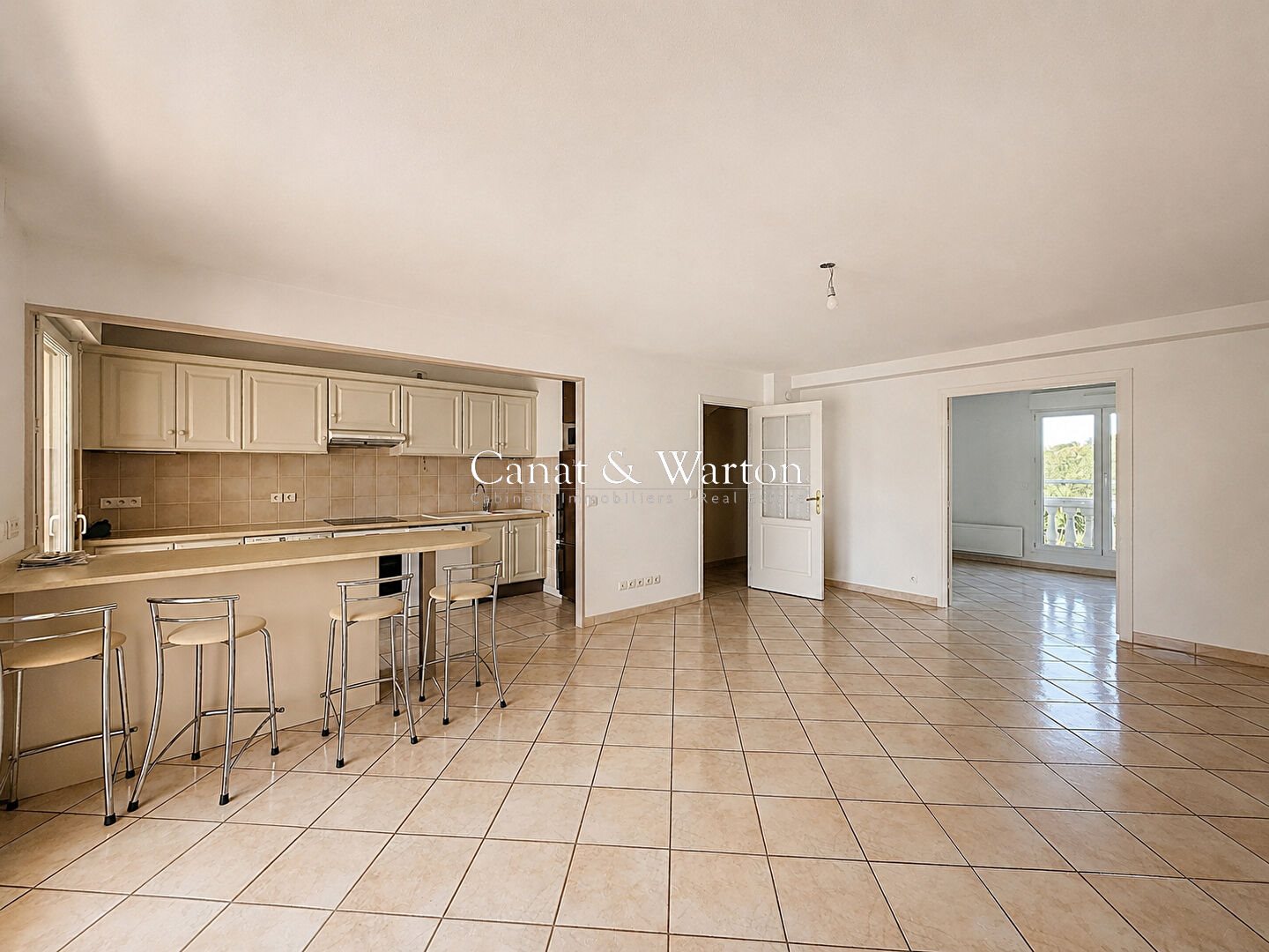 Appartement à vendre, 89m², Fréjus