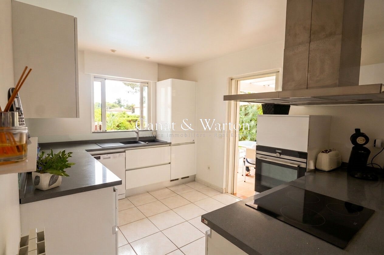 Maison à vendre, 150m², Saint-Raphaël