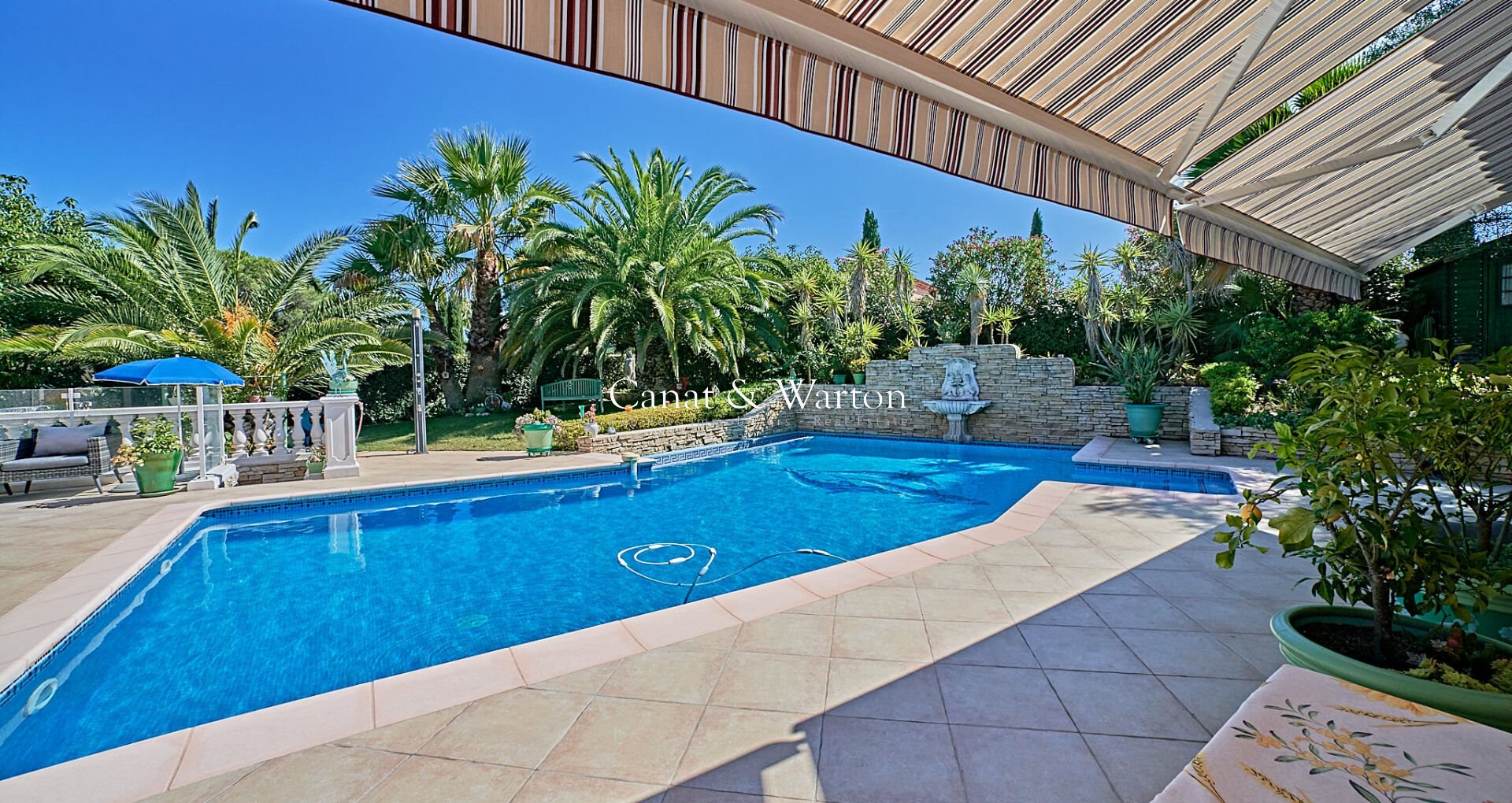 Maison à vendre, 200m², Saint-Raphaël