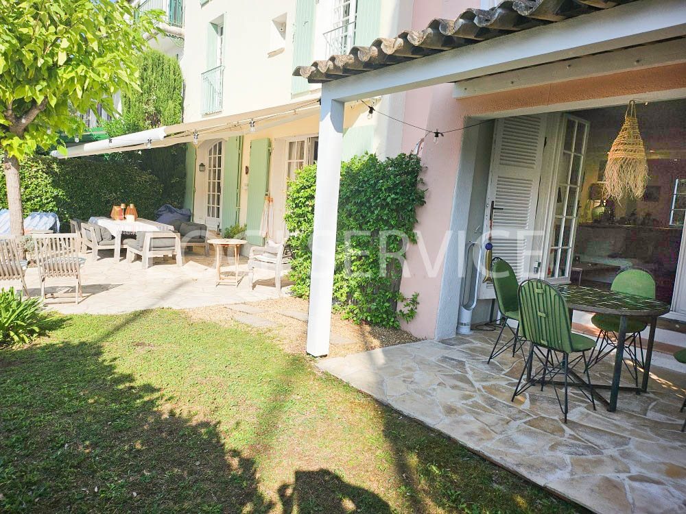Maison à vendre, 200m², Grimaud