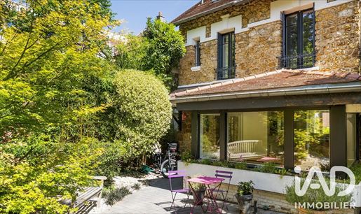 Maison 7 pièces 190 m² · à Saint-Cloud · 190 m² · 1 750 000 €