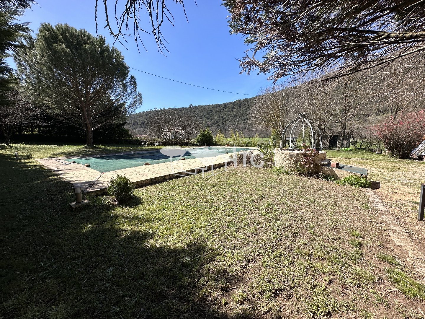 Maison à vendre, 196m², Saint-Paul-le-Jeune