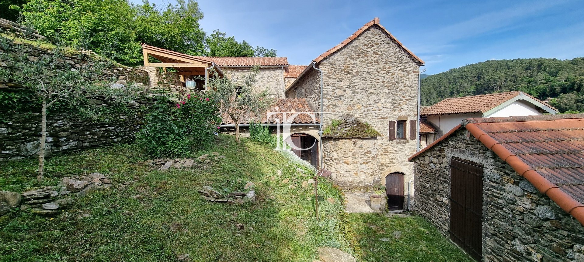 Maison à vendre, 129m², Sénéchas