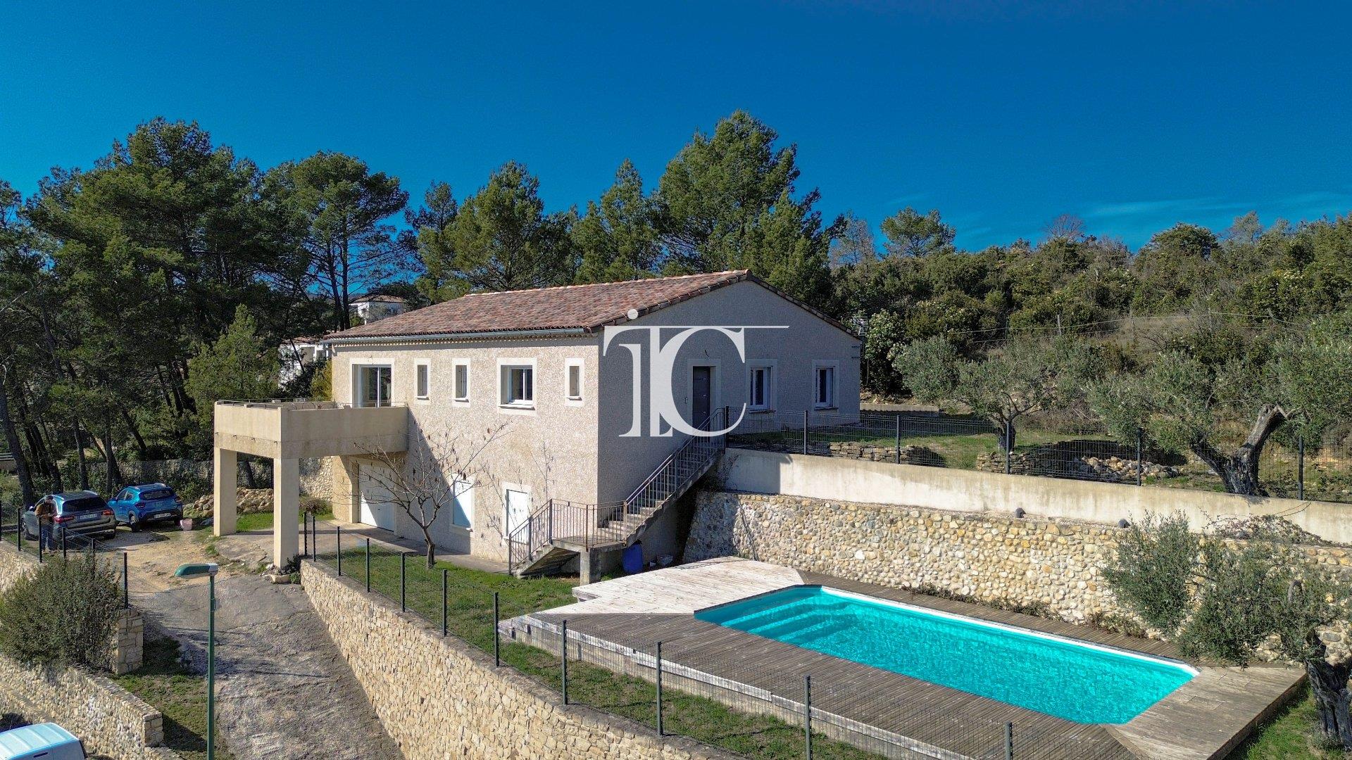 Maison à vendre, 143m², Saint-Ambroix