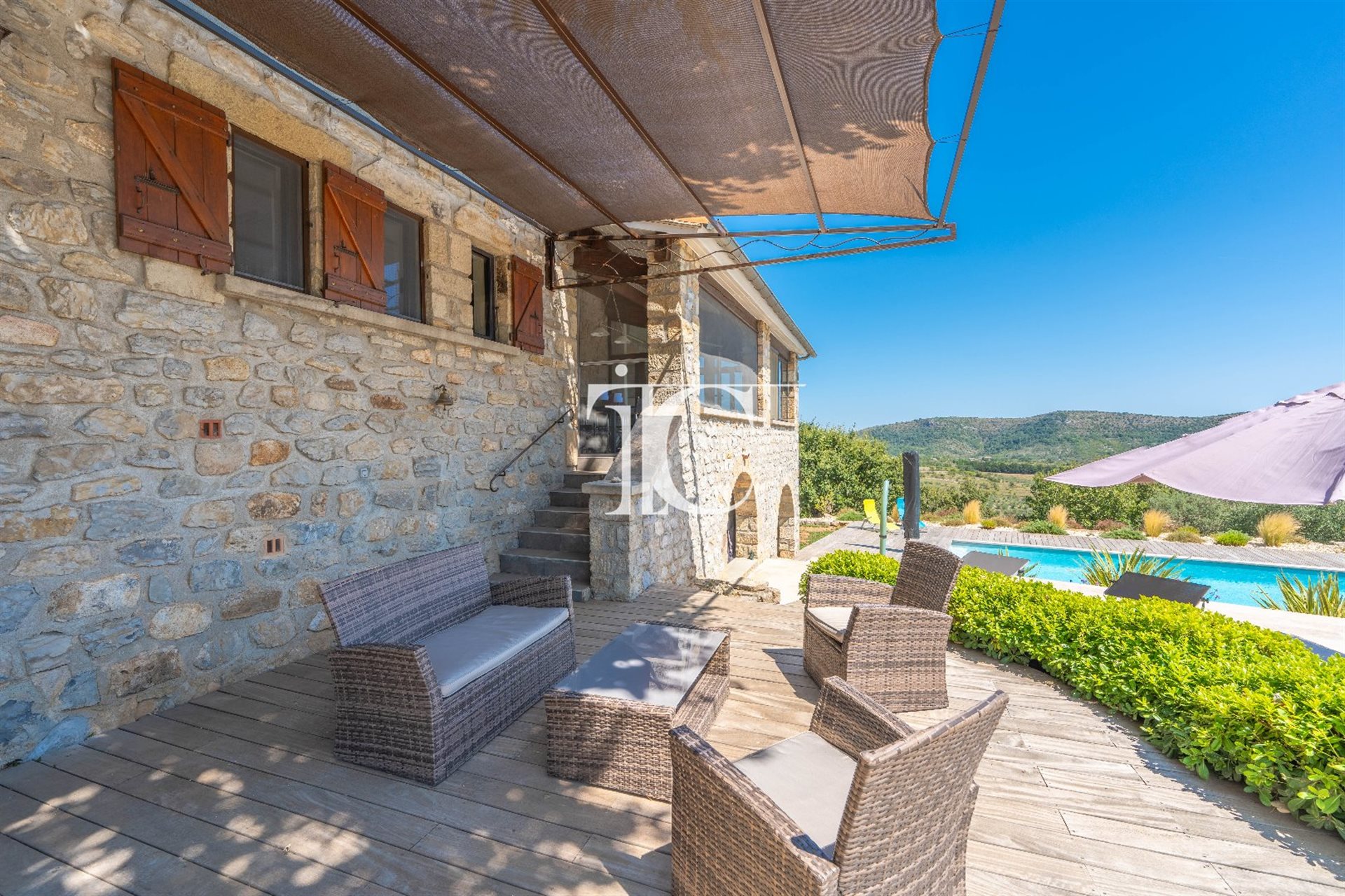 Maison à vendre, 166m², Largentière