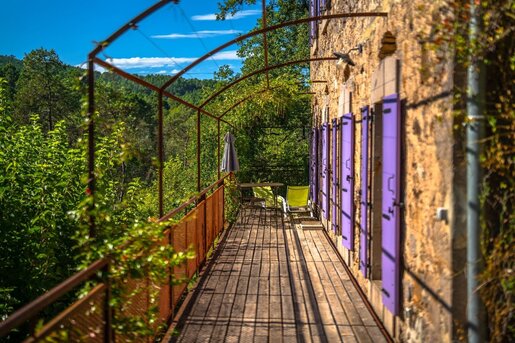 Maison 19 pièces 379 m² · à Banne · 379 m² · 895 000 €