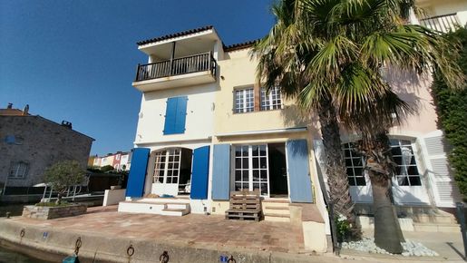 Maison 10 pièces 173 m² · à Grimaud · 173 m² · 2 710 000 €