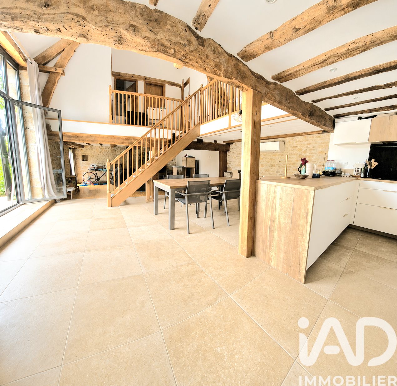 Maison à vendre, 135m², Cuzance