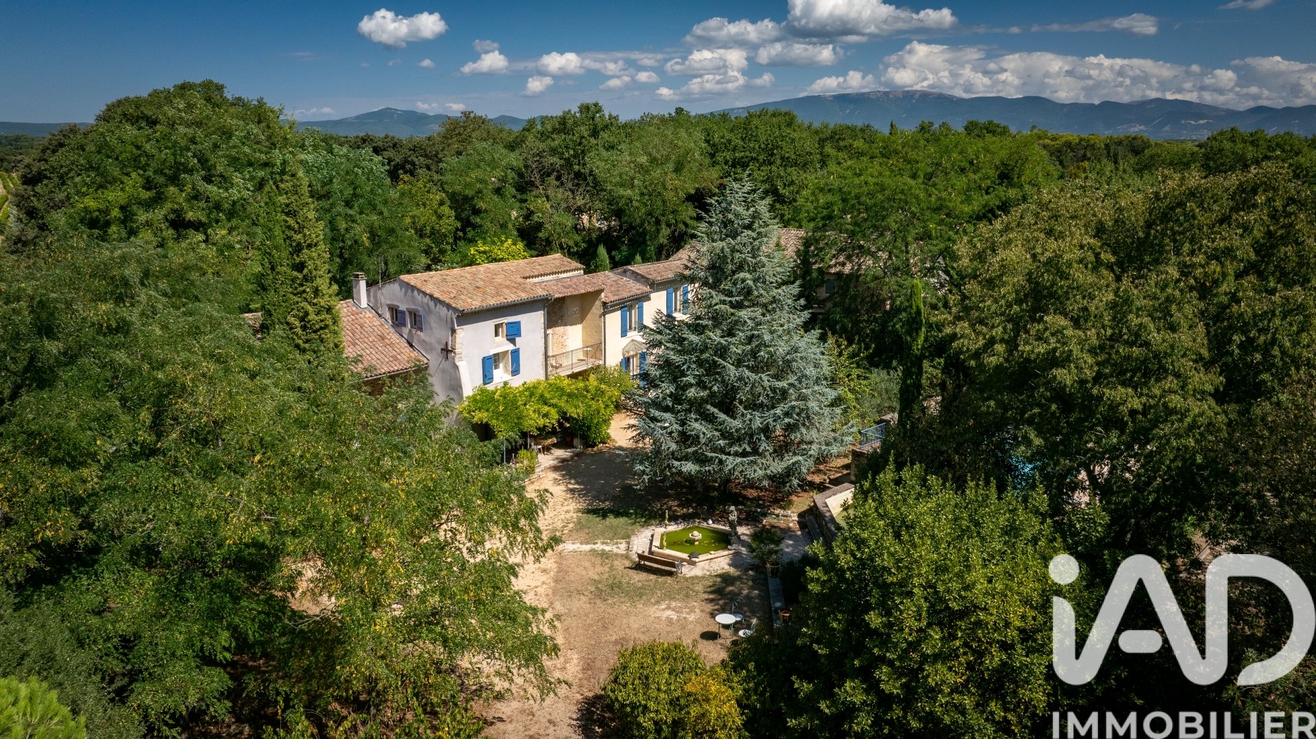 Maison à vendre, 343m², Grignan