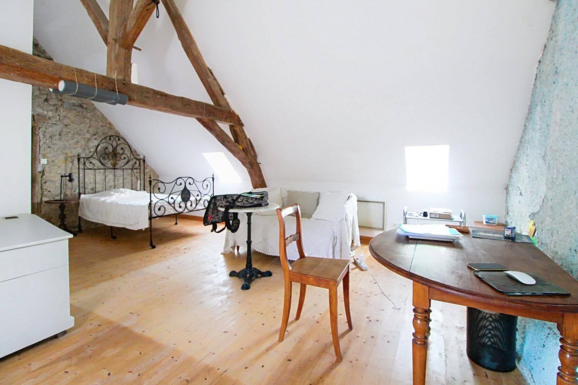 Maison à vendre, 135m², Saint-Romain-sous-Gourdon