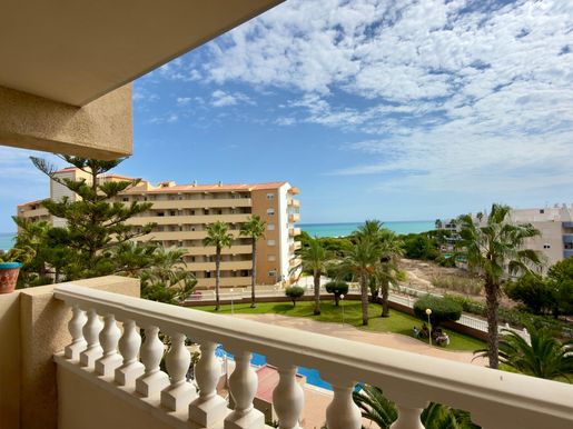 Advert pic 0