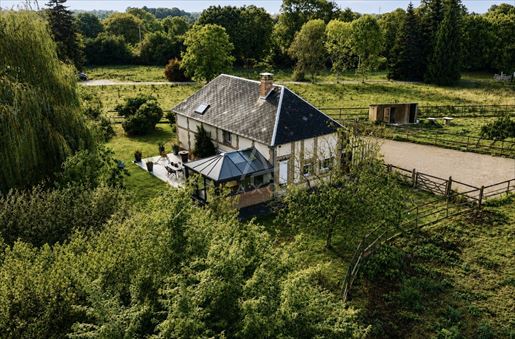 Maison 7 pièces 191 m² · à Livarot · 191 m² · 349 900 €