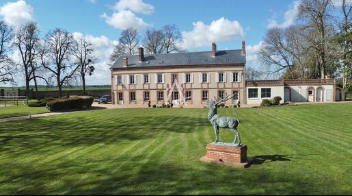 Maison 25 pièces 575 m² · à Verneuil-sur-Avre · 575 m² · 957 000 €