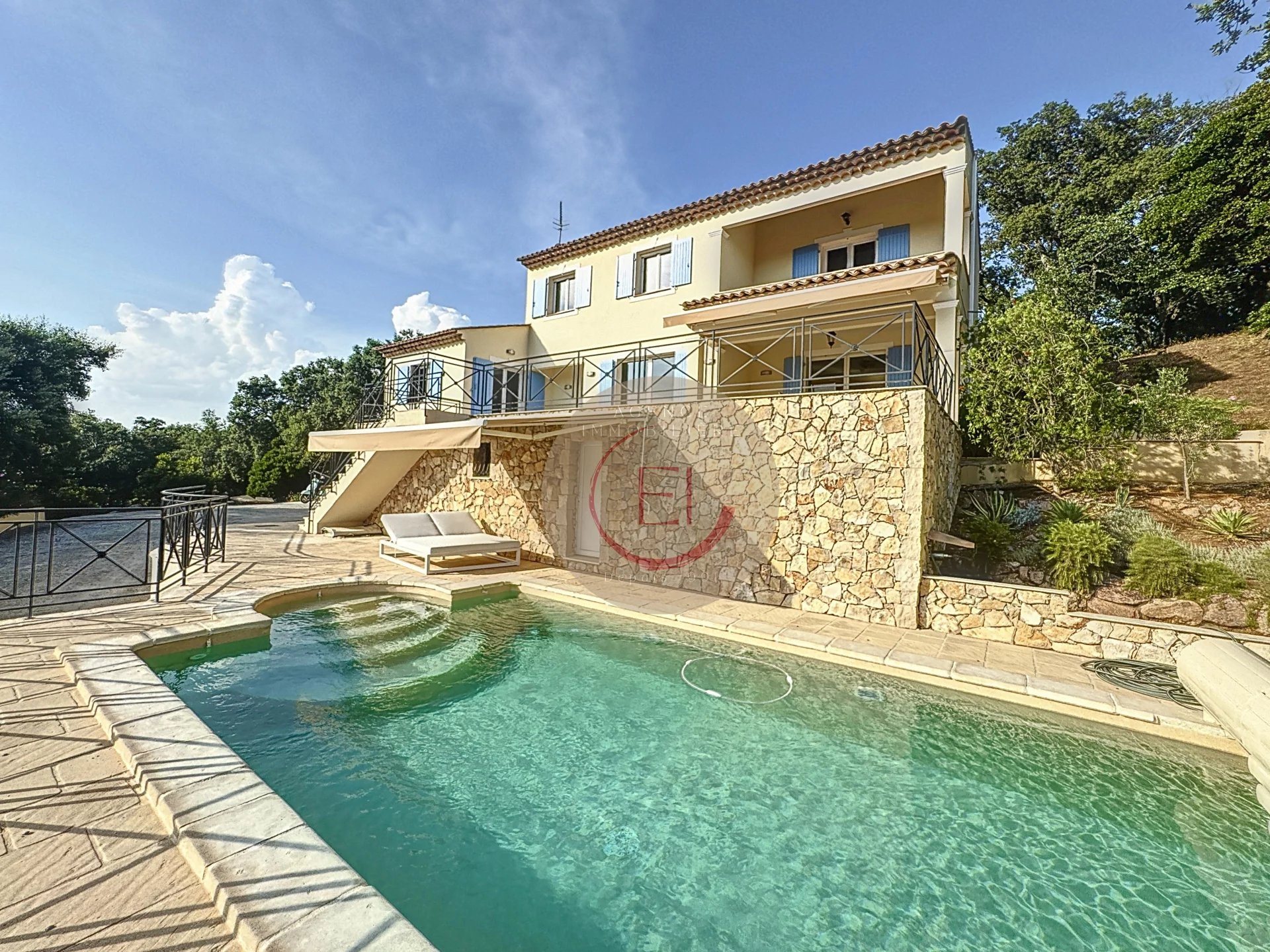Maison à vendre, 152m², Les Adrets-de-l'Estérel