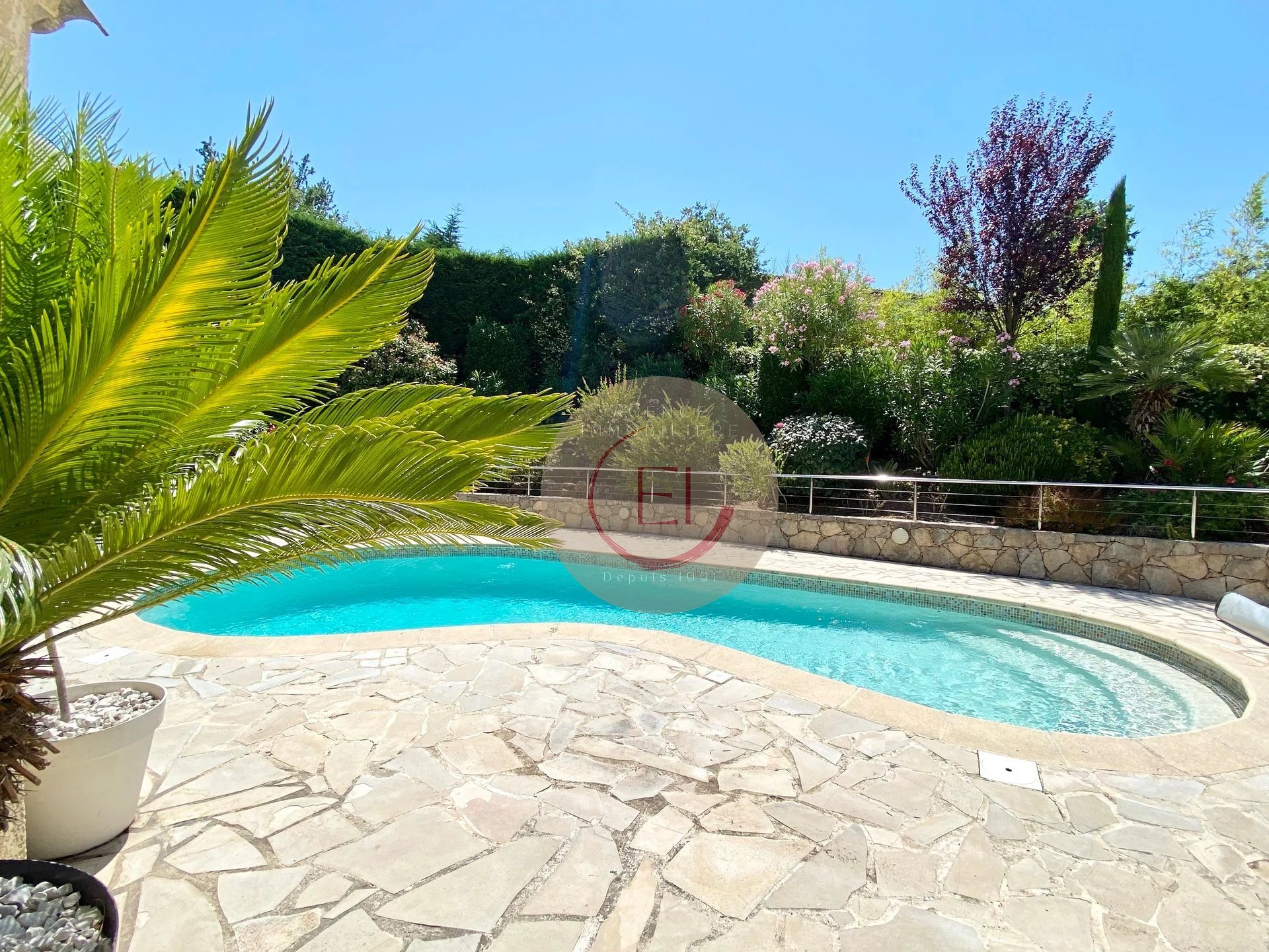 Maison à vendre, 146m², Les Adrets-de-l'Estérel