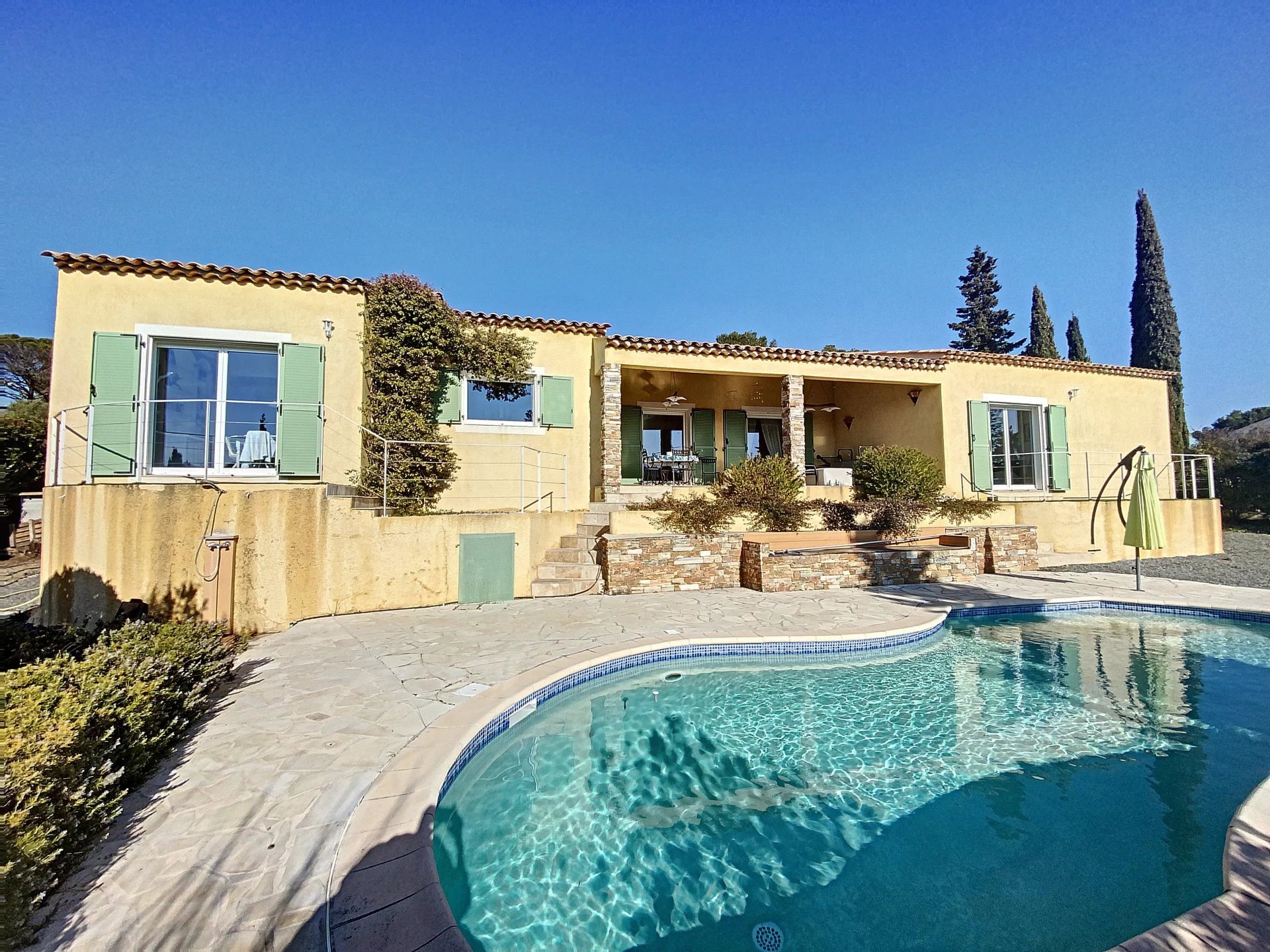 Maison à vendre, 170m², Saint-Raphaël