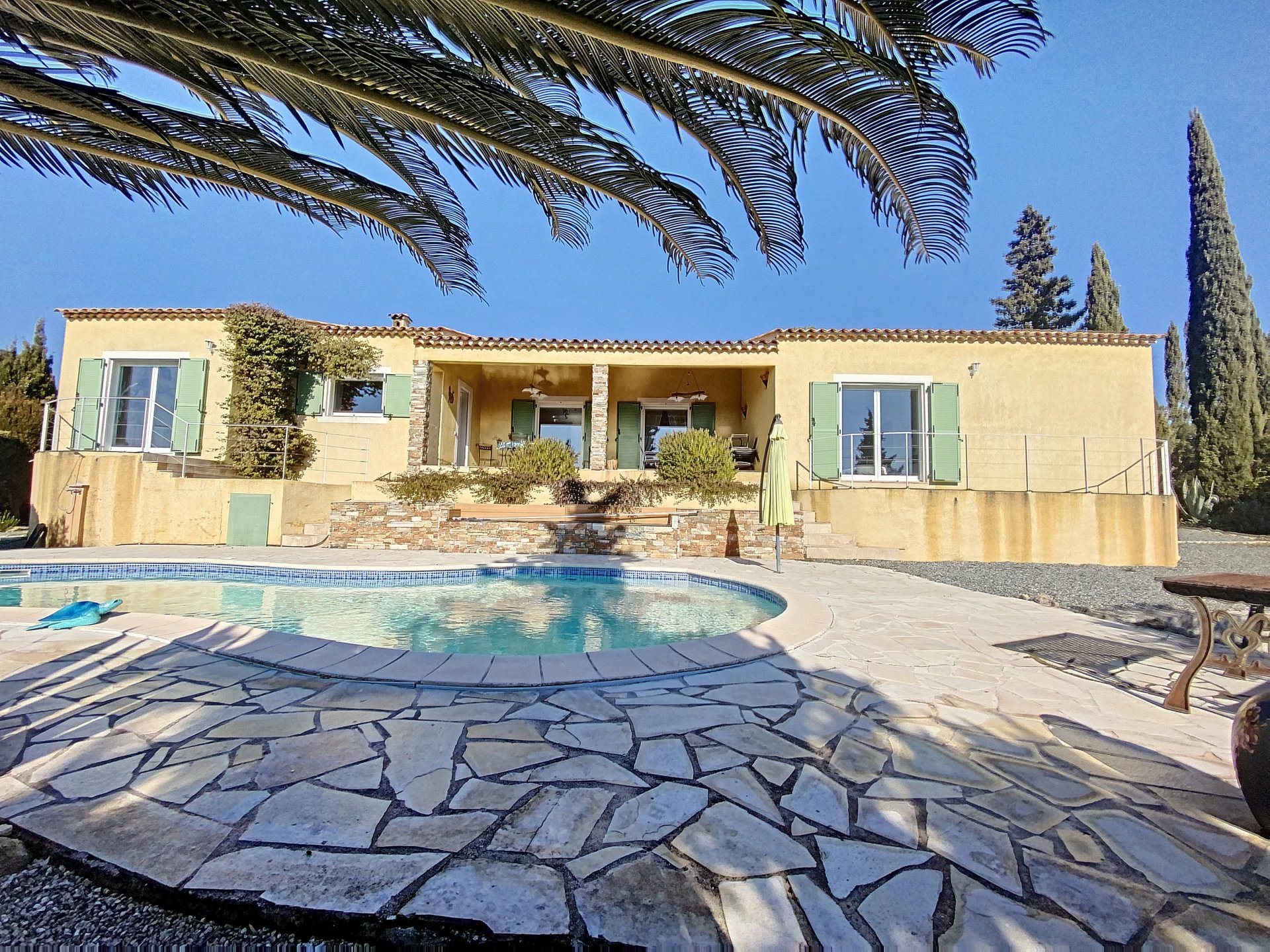 Maison à vendre, 170m², Saint-Raphaël