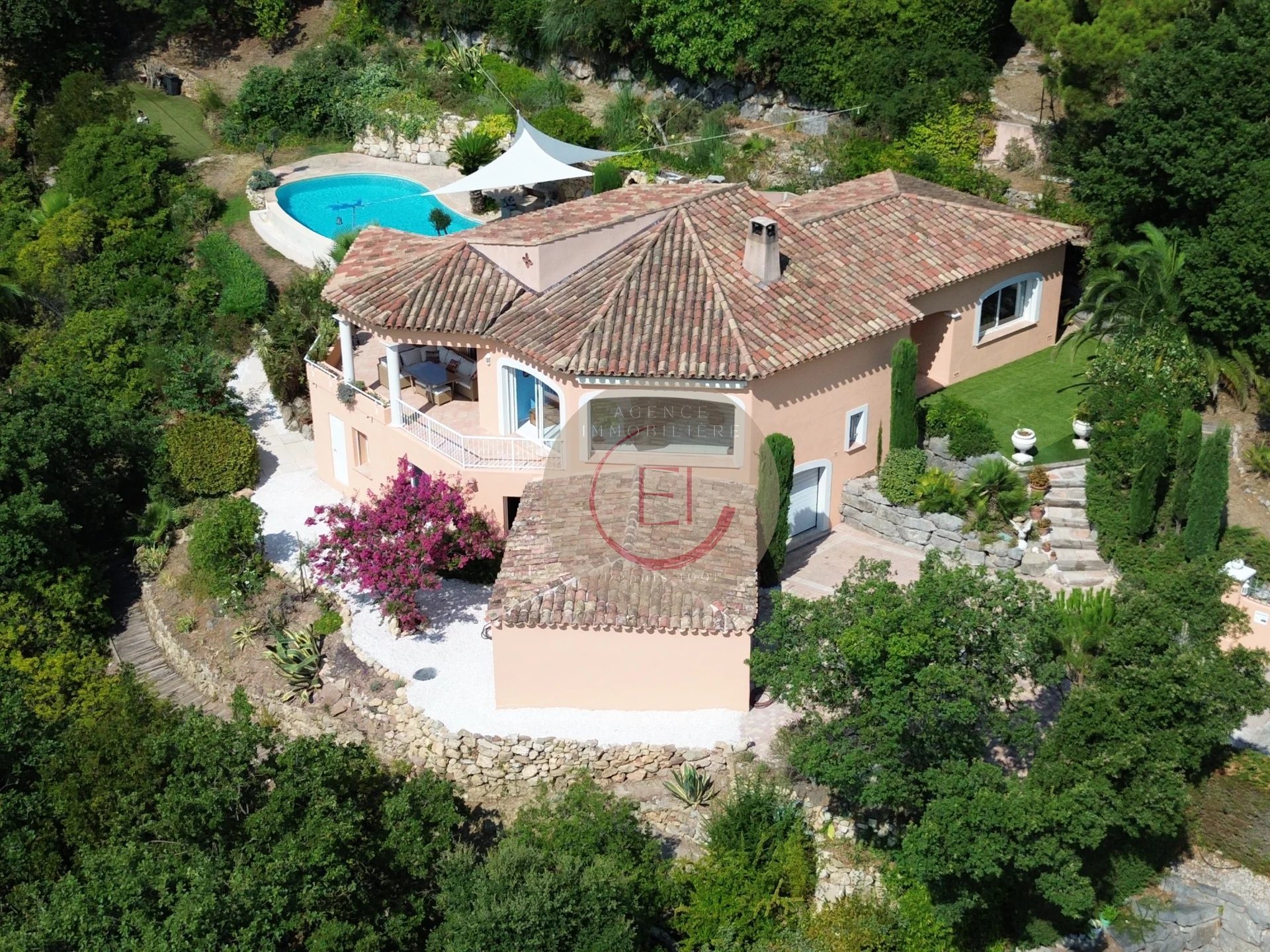 Maison à vendre, 166m², Les Adrets-de-l'Estérel