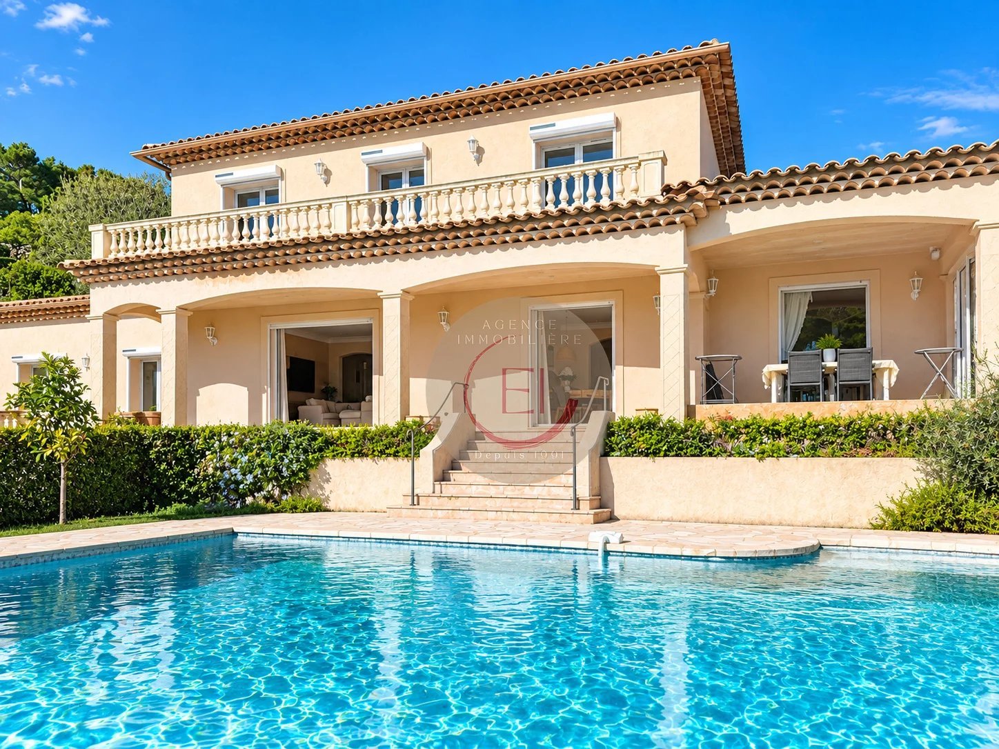 Maison à vendre, 203m², Les Adrets-de-l'Estérel