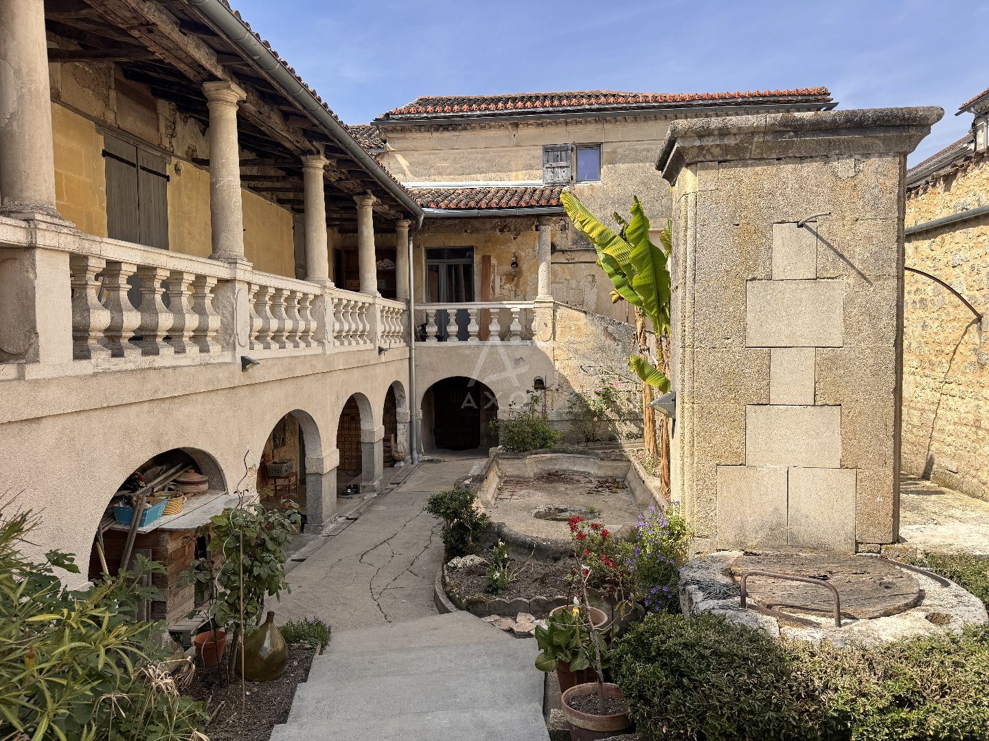 Maison à vendre, 180m², Roullet-Saint-Estèphe