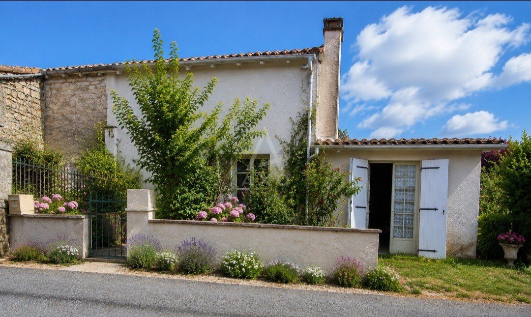 Maison à vendre, 100m², Chazelles