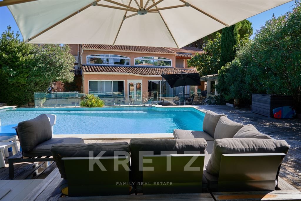 Maison à vendre, 399m², Saint-Saturnin-lès-Avignon