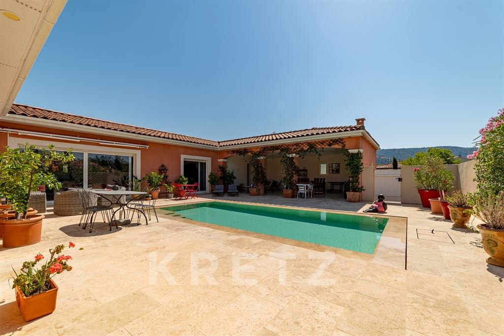 Maison à vendre, 220m², Cheval-Blanc