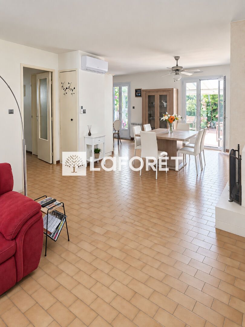Maison à vendre, 122m², Roquefort-les-Pins