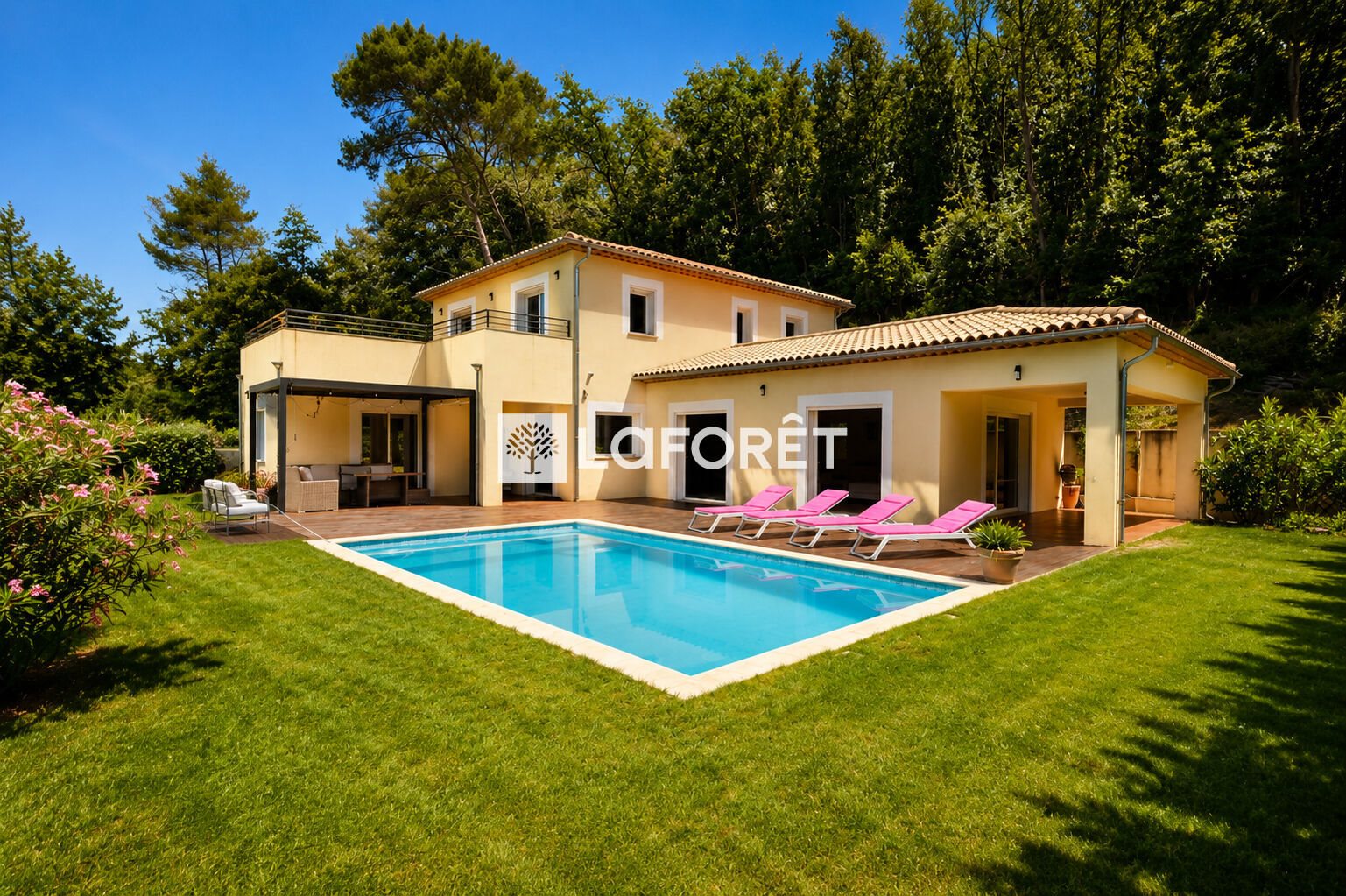 Maison à vendre, 227m², Roquefort-les-Pins