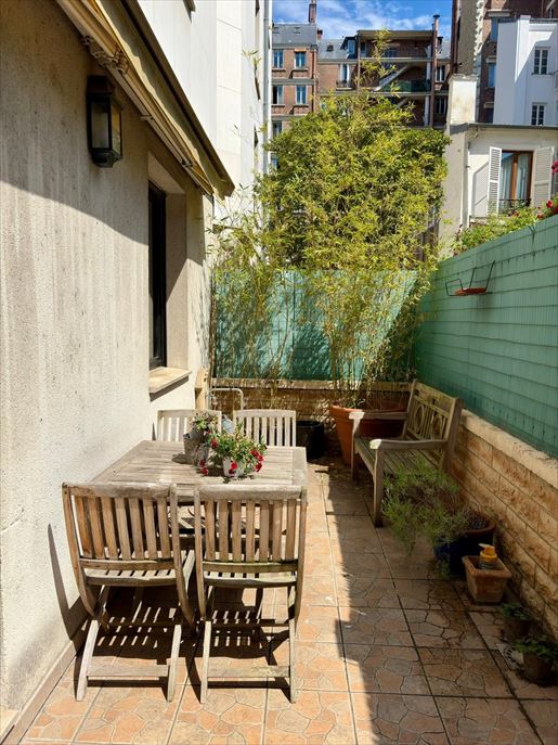 Appartement 2 pièces 75 m² · à Paris 16ème · 75 m² · 625 000 €