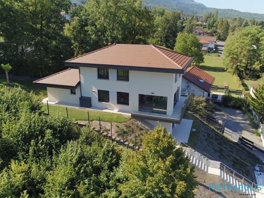 Maison 7 pièces 208 m² · à Collonges-sous-Salève · 208 m² · 1 449 000 €