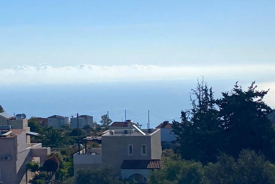 Newly built house in Kefalas with sea views