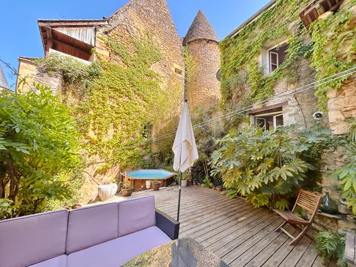 Maison 4 pièces 81 m² · à Sarlat-la-Canéda · 81 m² · 275 600 €