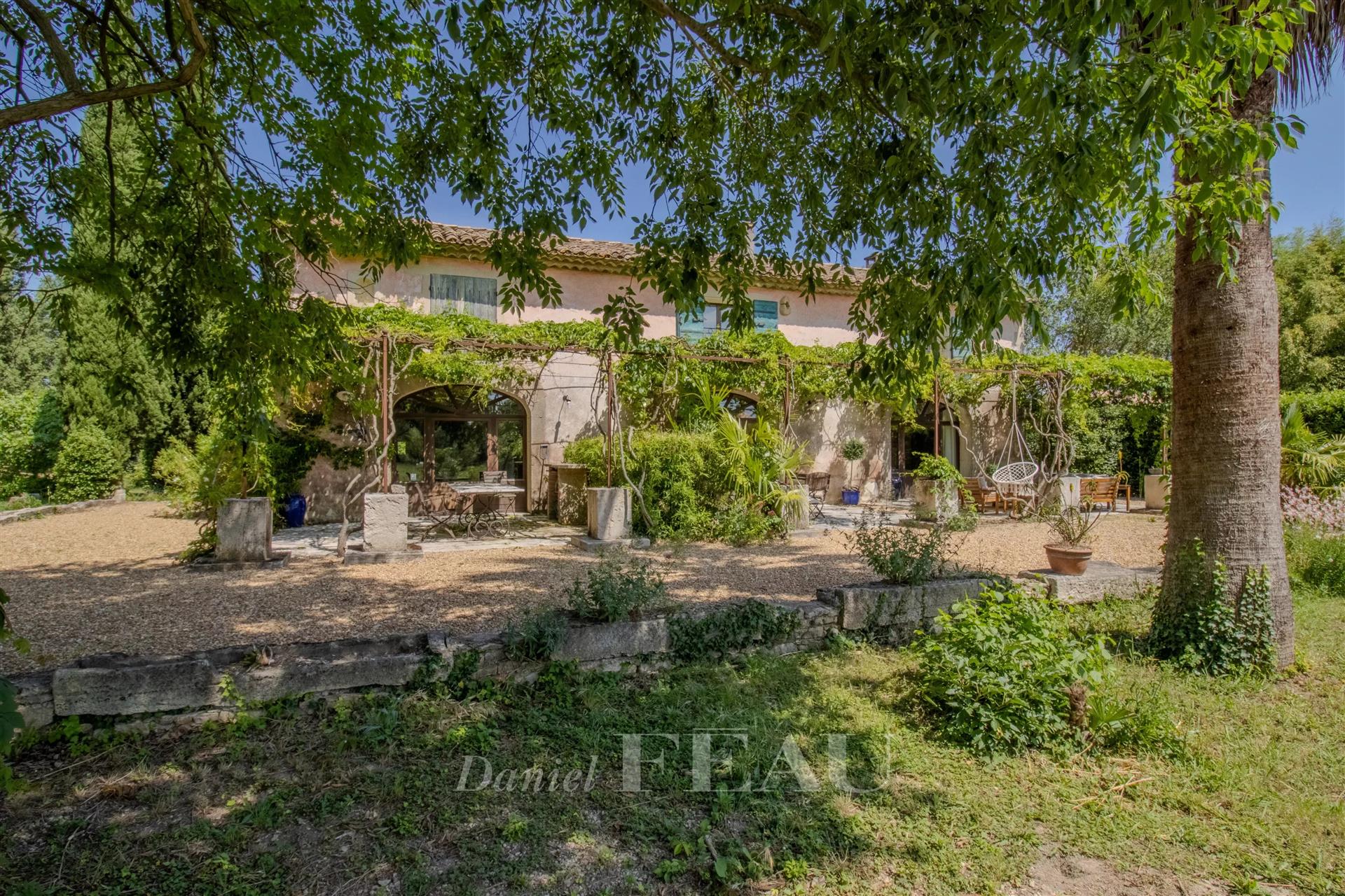 Maison à vendre, 270m², Saint-Rémy-de-Provence