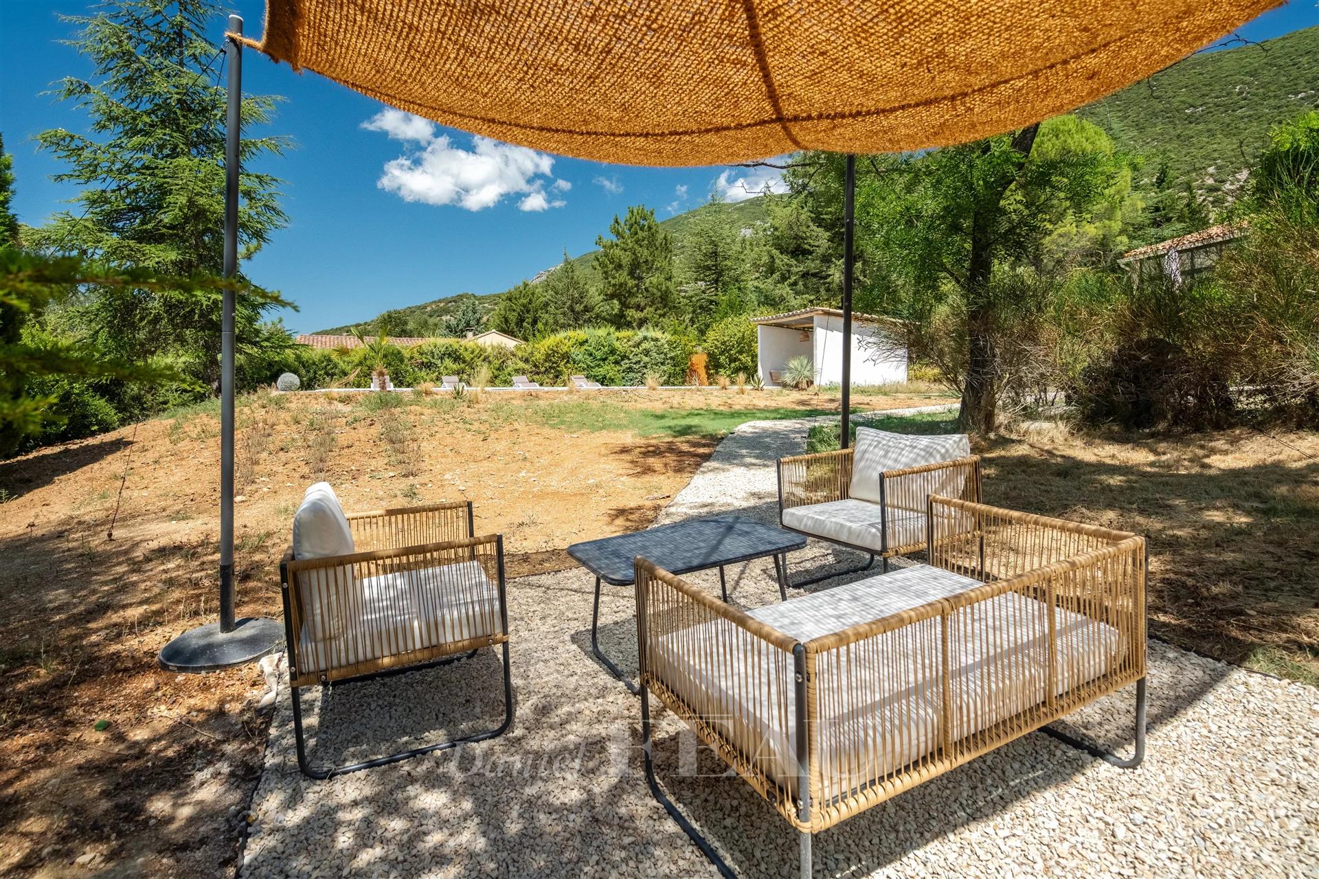 Maison à vendre, 235m², Rustrel
