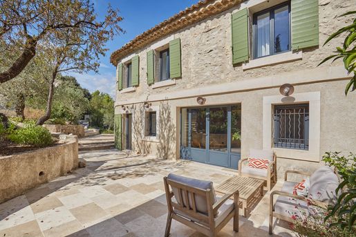 Maison 7 pièces 208 m² · à Maussane-les-Alpilles · 208 m² · 1 195 000 €