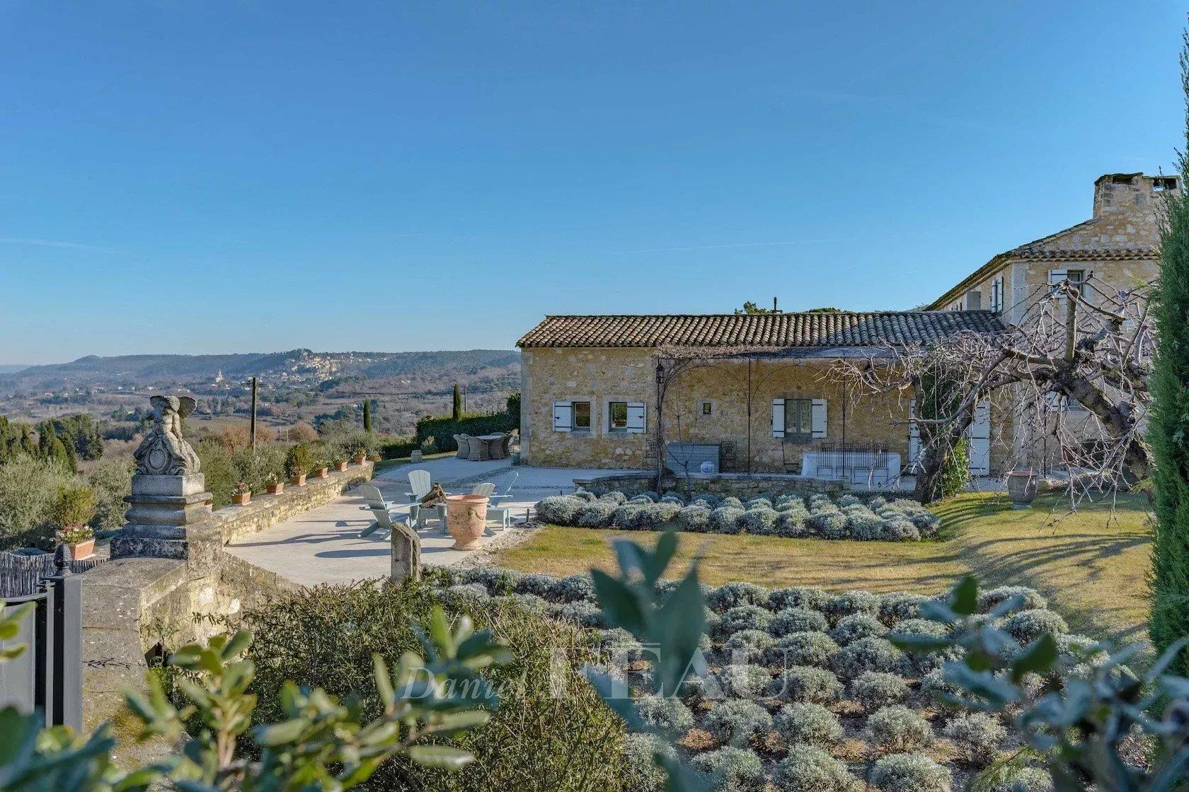 Maison à vendre, 445m², Bonnieux