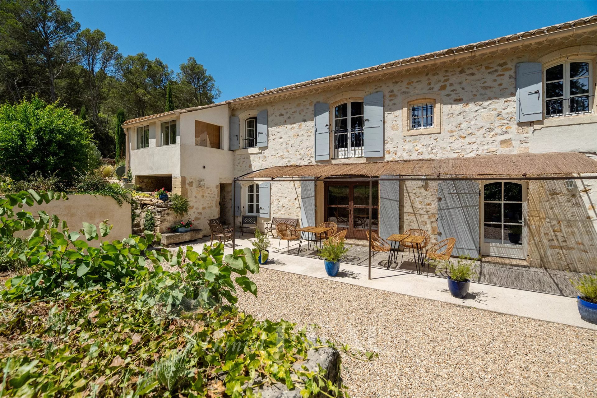 Maison à vendre, 373m², Saint-Etienne-du-Grès