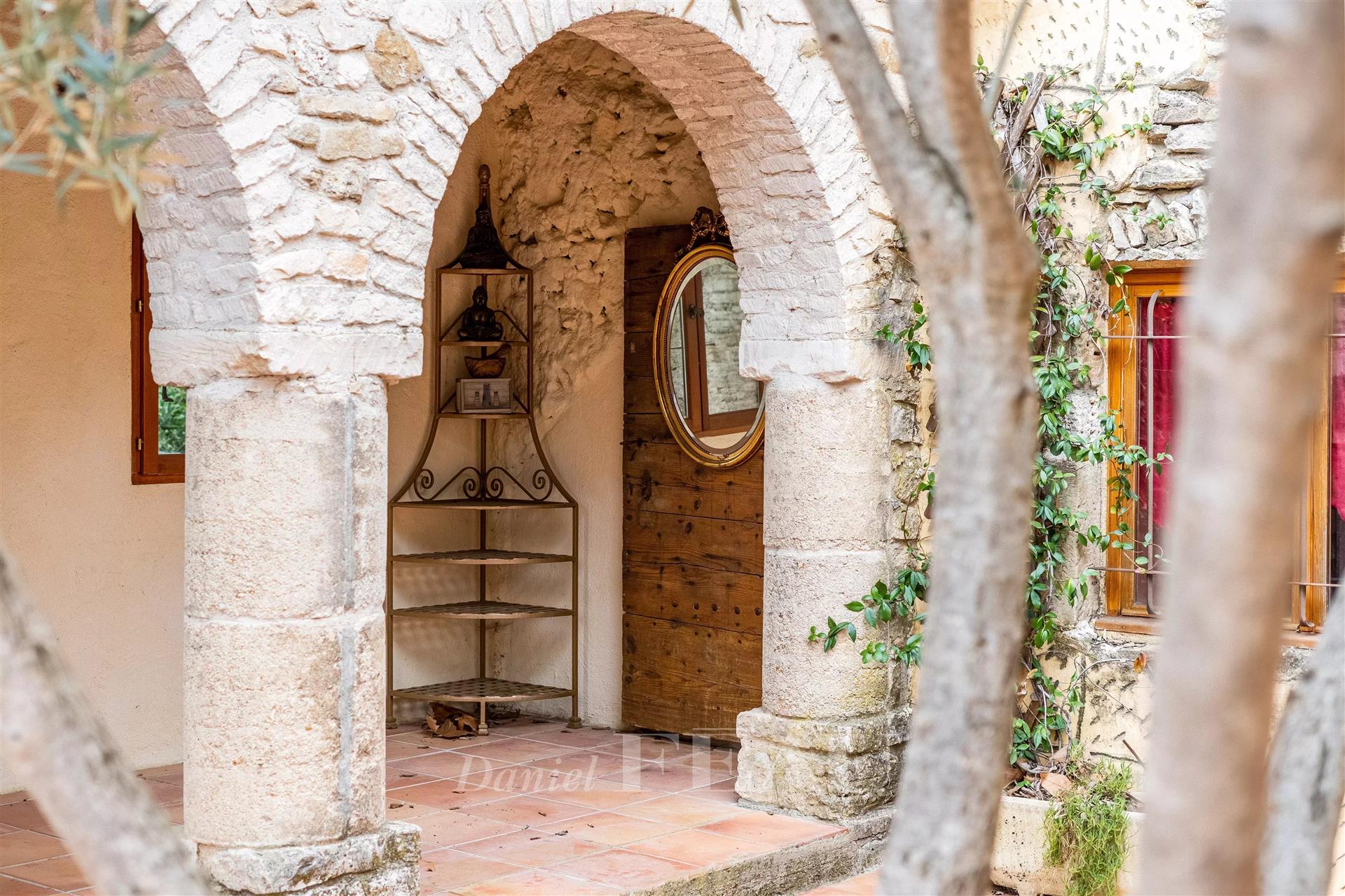 Maison à vendre, 302m², Uzès