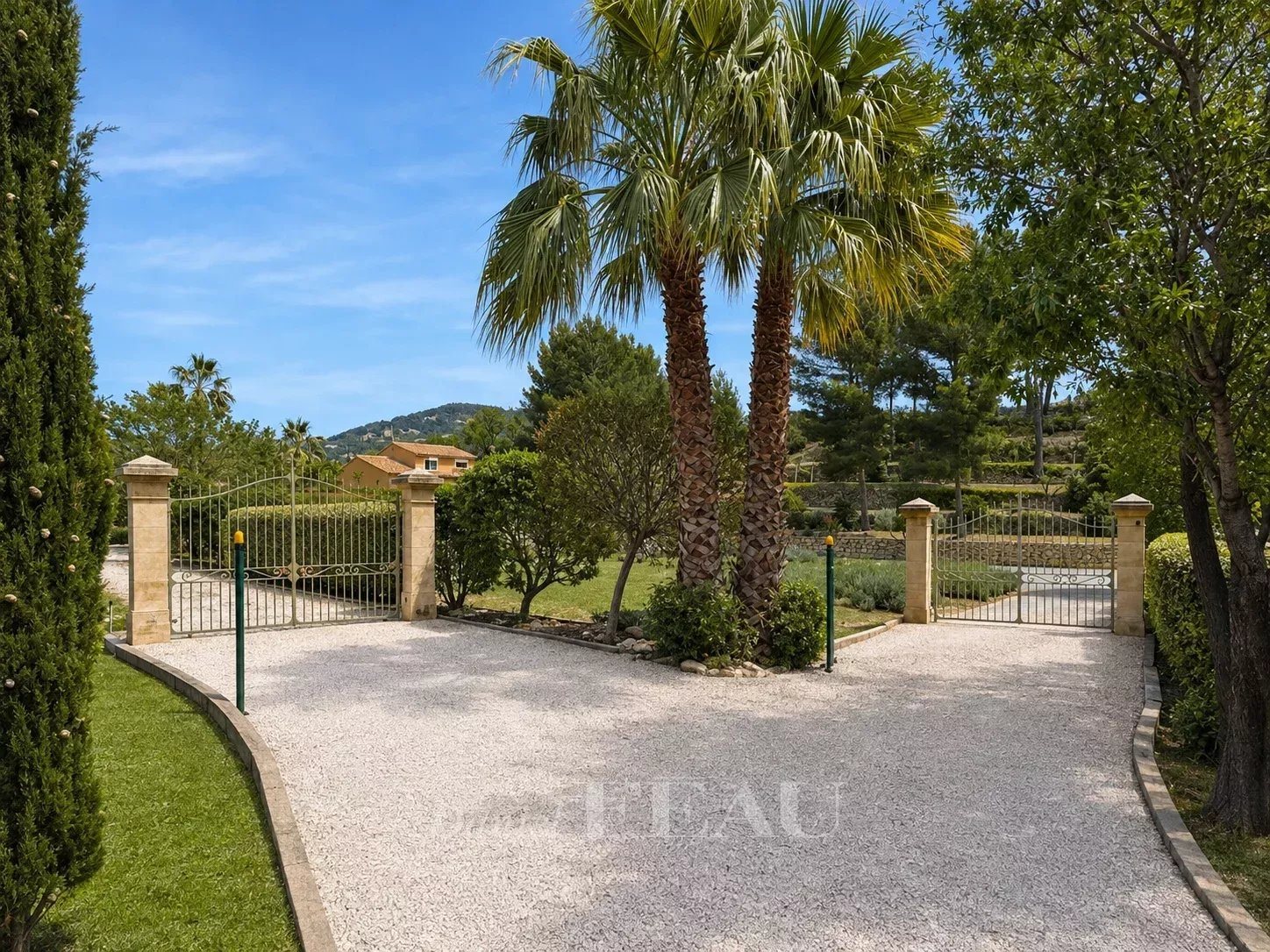 Maison à vendre, 380m², Saint-Cyr-sur-Mer