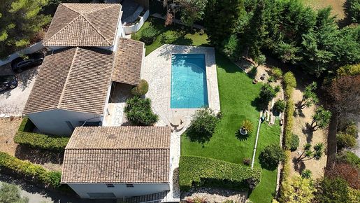 Maison 5 pièces 224 m² · à Antibes · 224 m² · 1 490 000 €