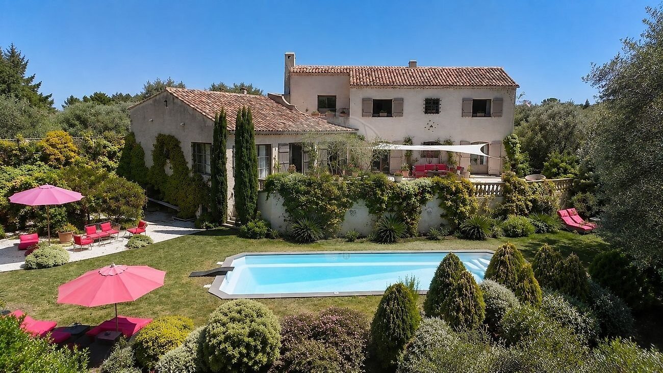 Maison à vendre, 320m², La Roquette-sur-Var