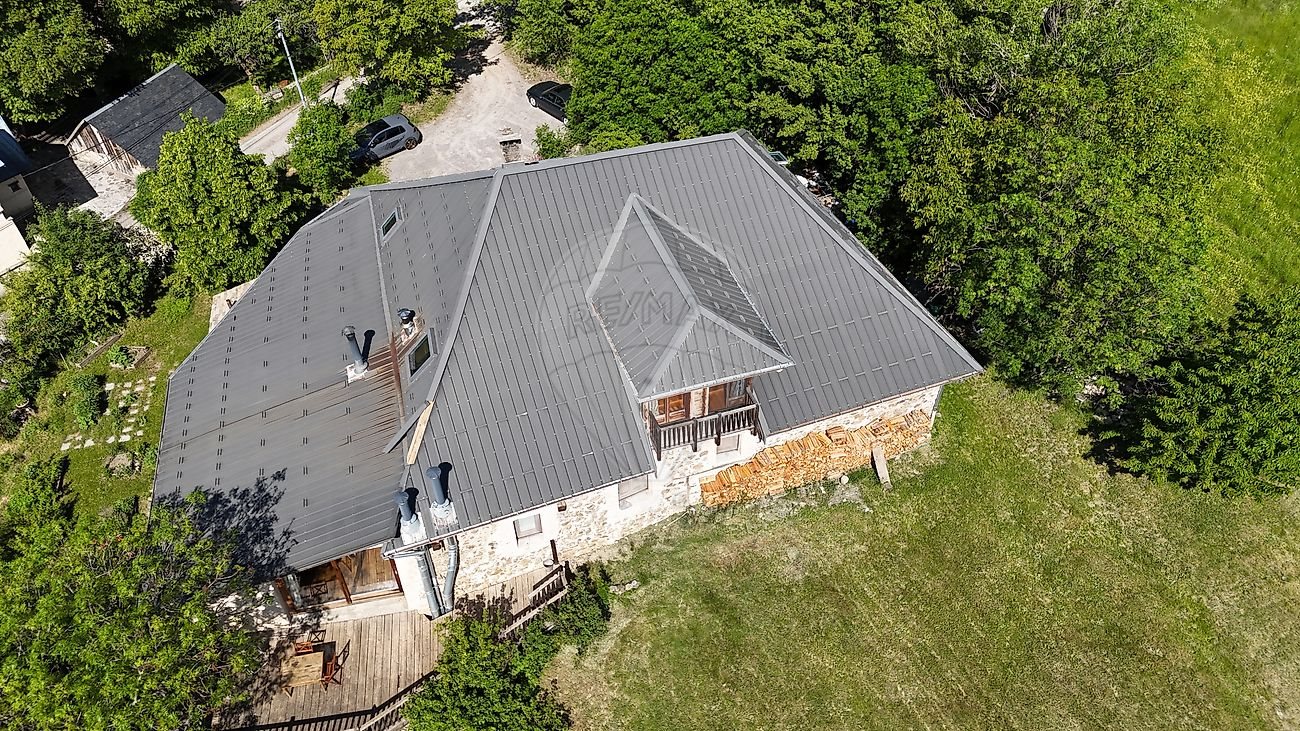 Maison à vendre, 347m², Châteauroux-les-Alpes
