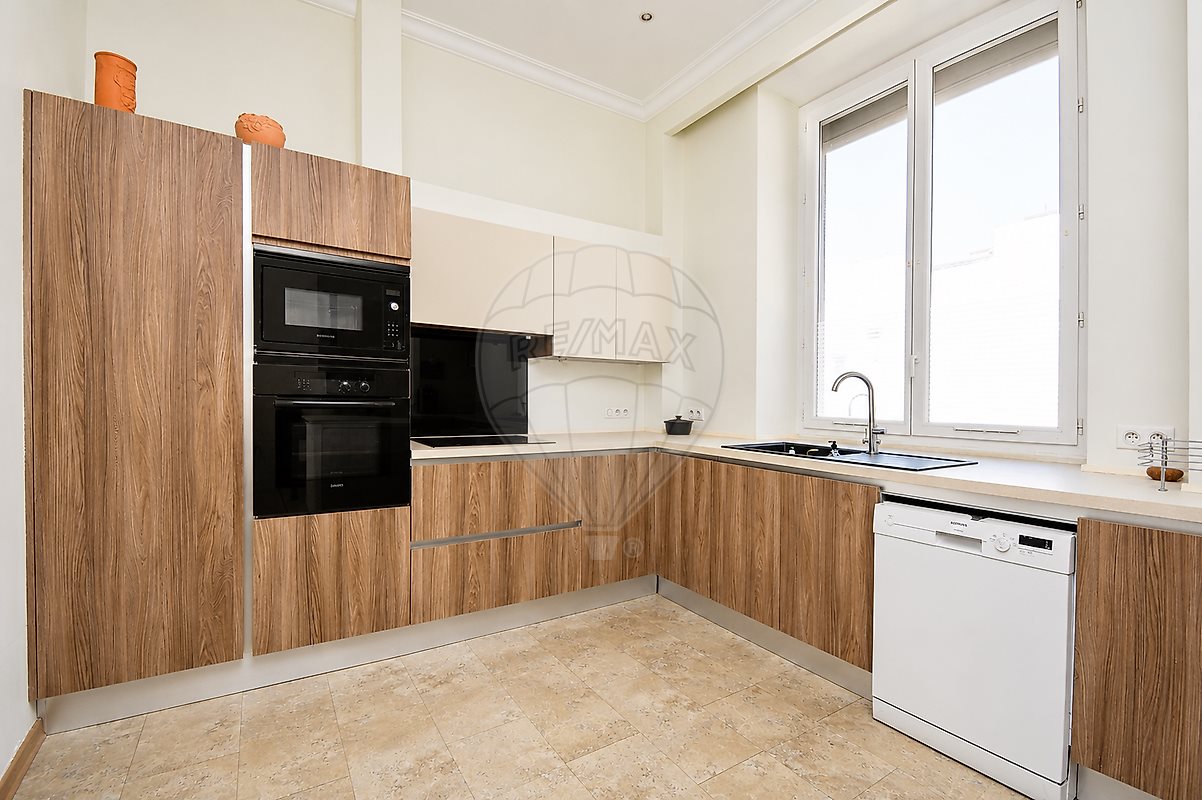 Appartement – Nice, Quartier Jean-Médecin - Plus